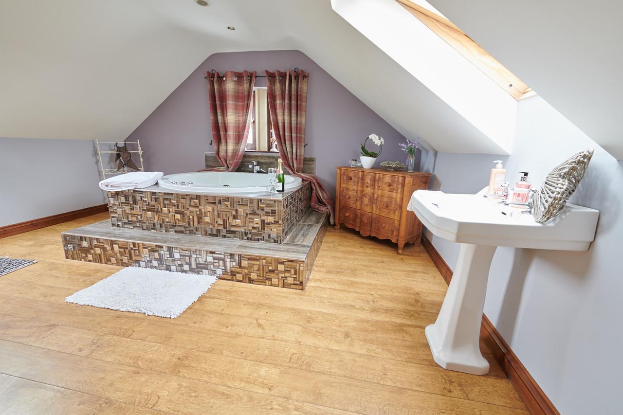Farm View Hall Bed And Breakfast Harrogate Exterior photo